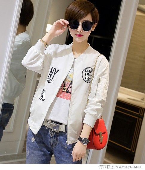 對付換季溫差，只要一件棒球服